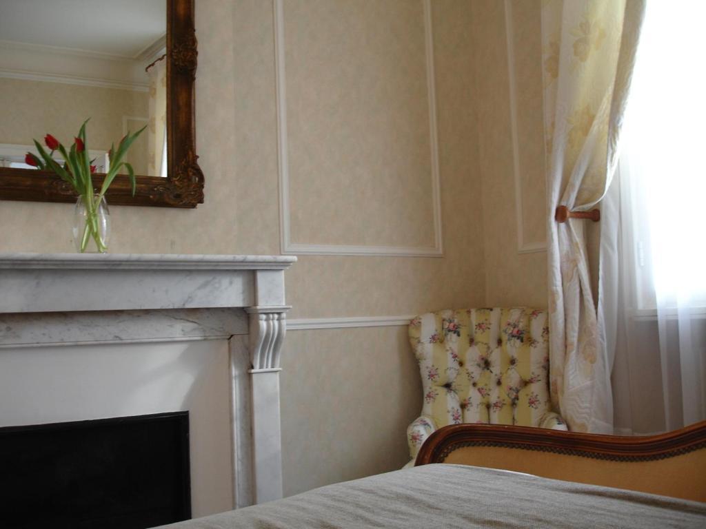 Chateau Beau Jardin Gaillan-en-Médoc Quarto foto