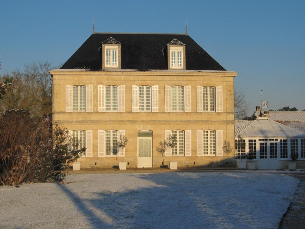 Chateau Beau Jardin Gaillan-en-Médoc Exterior foto
